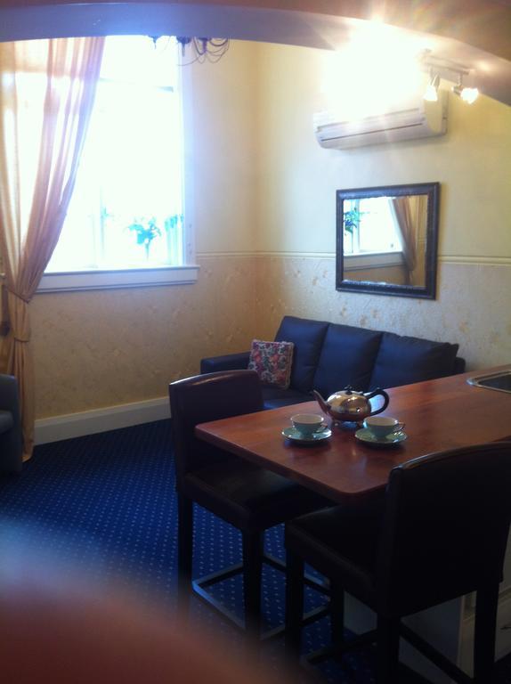 Hall On The Terrace Temuka Bagian luar foto